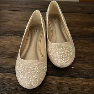 Women’s shoes